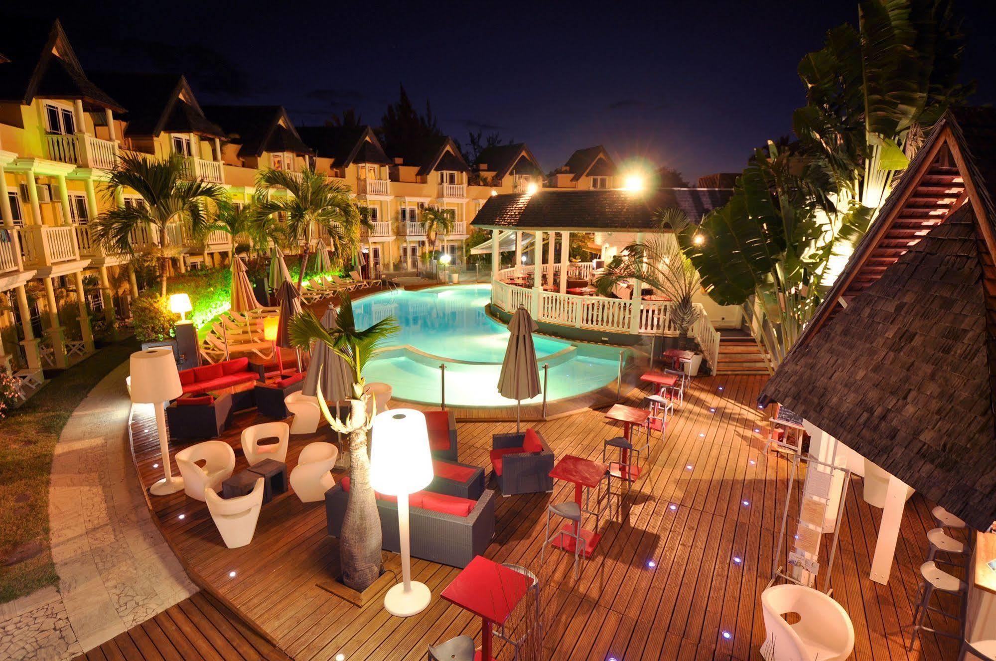 Hotel Exsel Ermitage Saint-Gilles Les Bains Exterior photo